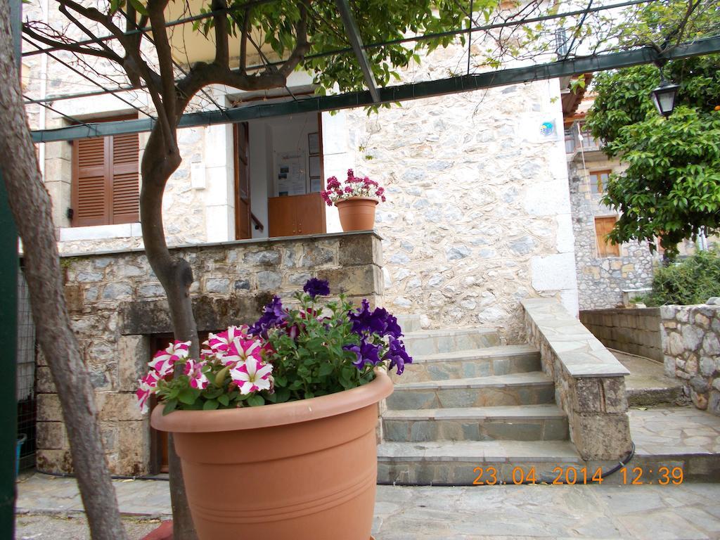 Skardamoula'S Studios And Apartments, 2 Kardamíli Kültér fotó